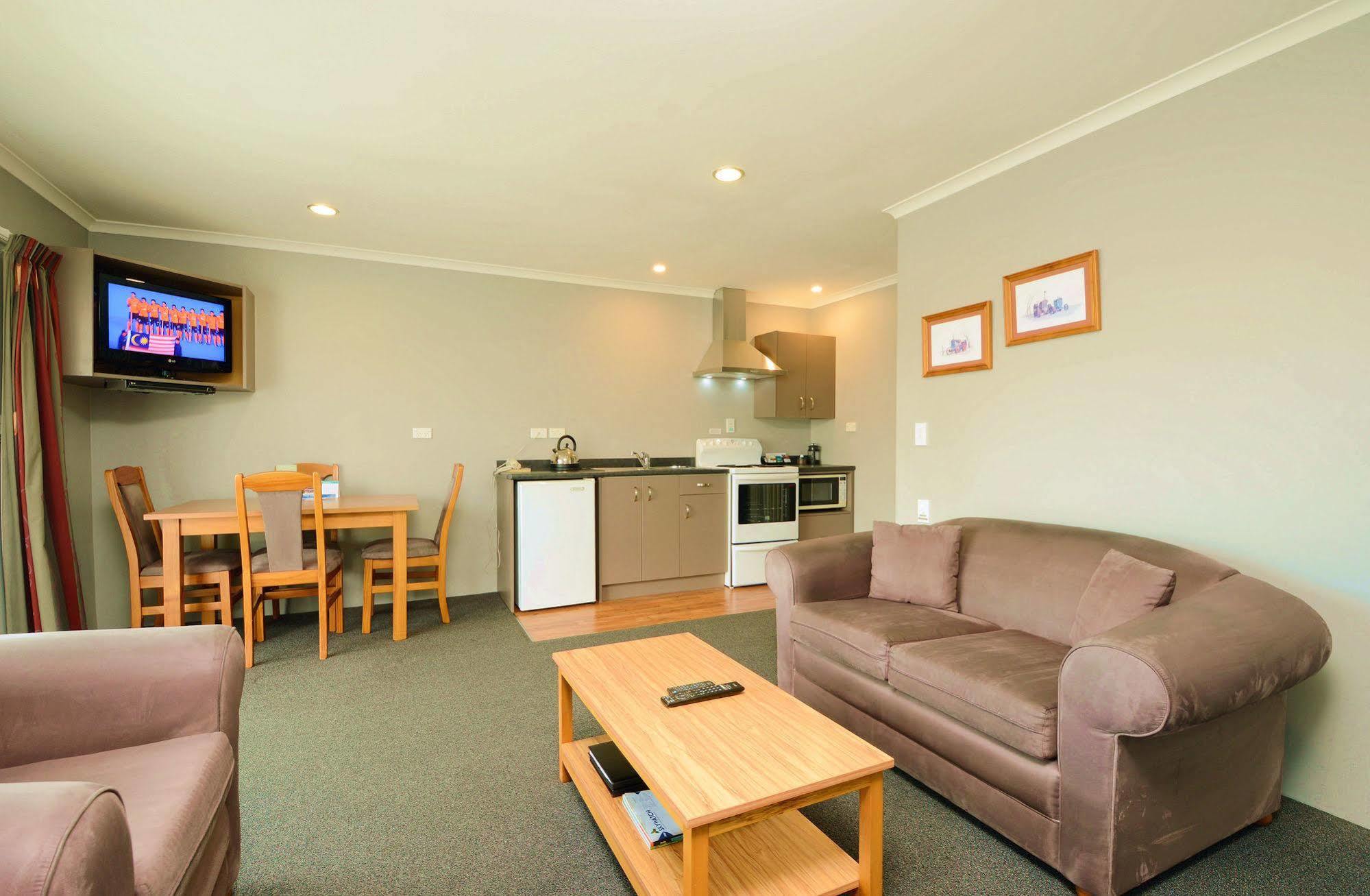 Tower Lodge Motel Invercargill Esterno foto